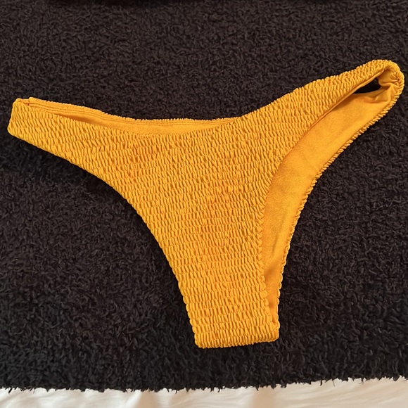Wonderlust bikini size M - Picture 2 of 6